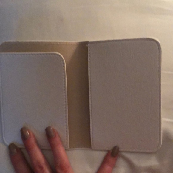 Passport cover & Luggage Tag Set - Picture 2 of 3